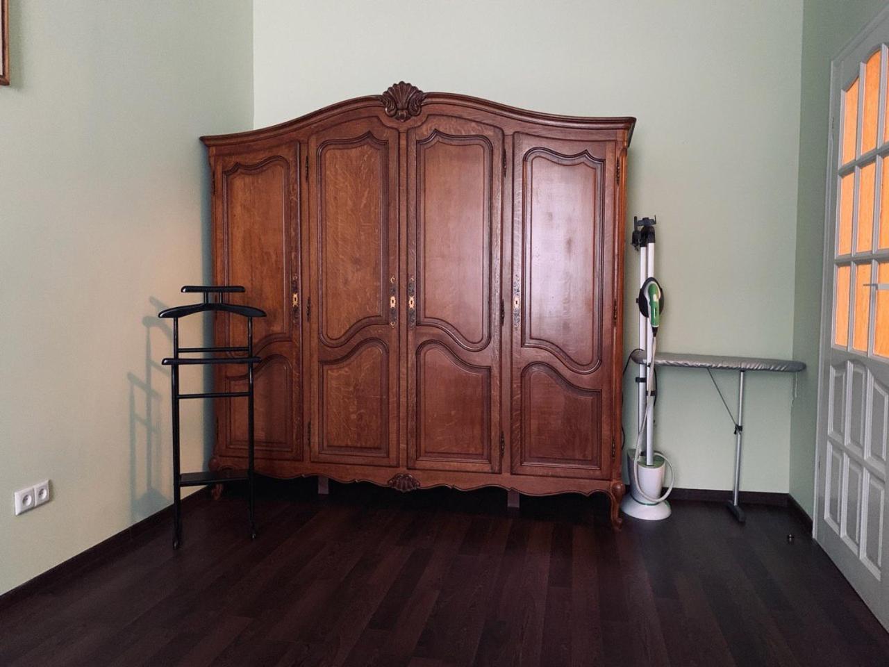 Modern Chaikovskogo Apartment Lviv Eksteriør billede