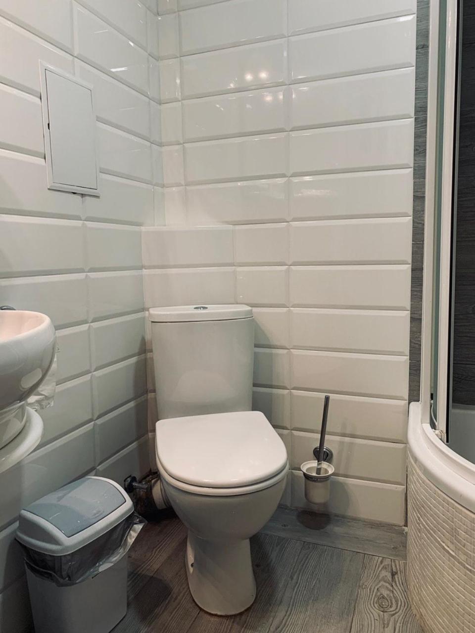 Modern Chaikovskogo Apartment Lviv Eksteriør billede