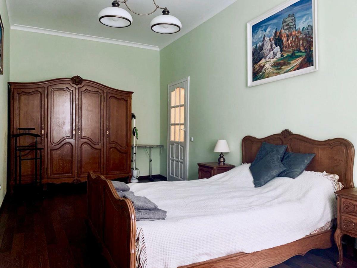 Modern Chaikovskogo Apartment Lviv Eksteriør billede